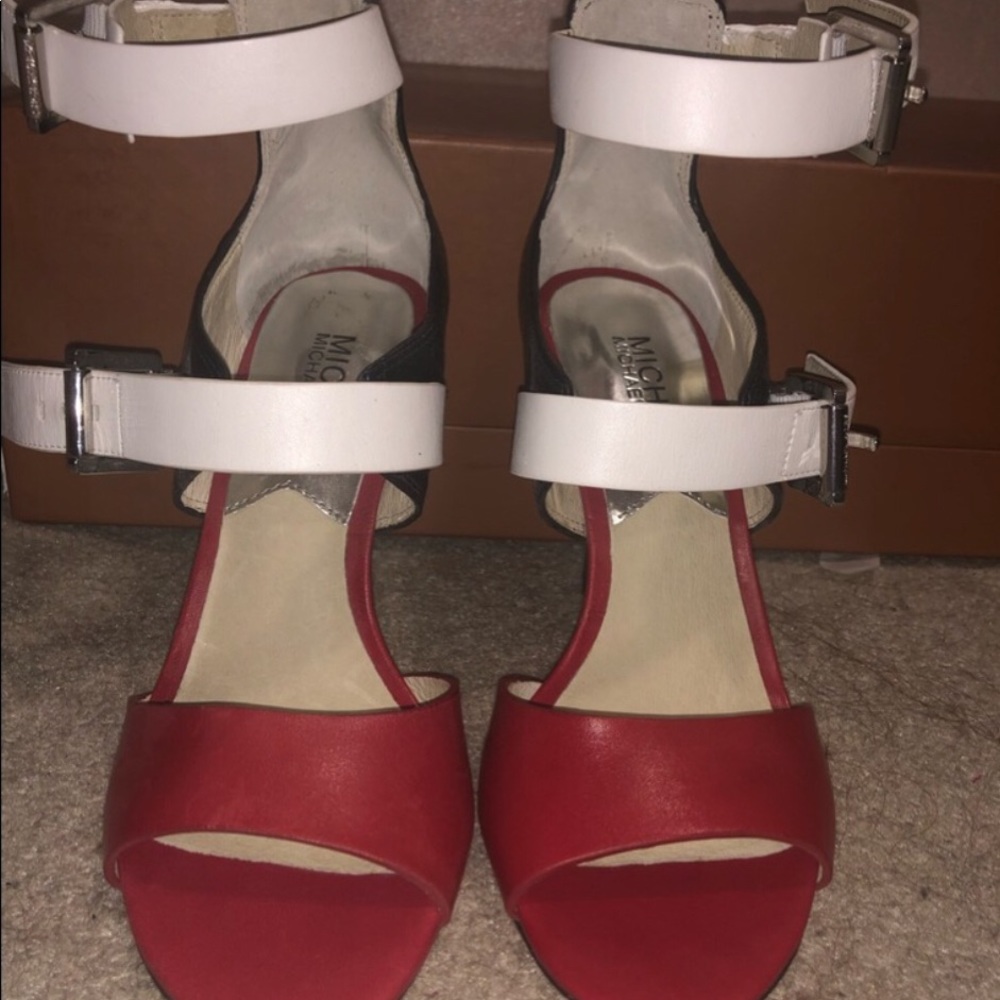 Michael Kors size 5 red white and true heels NWOT